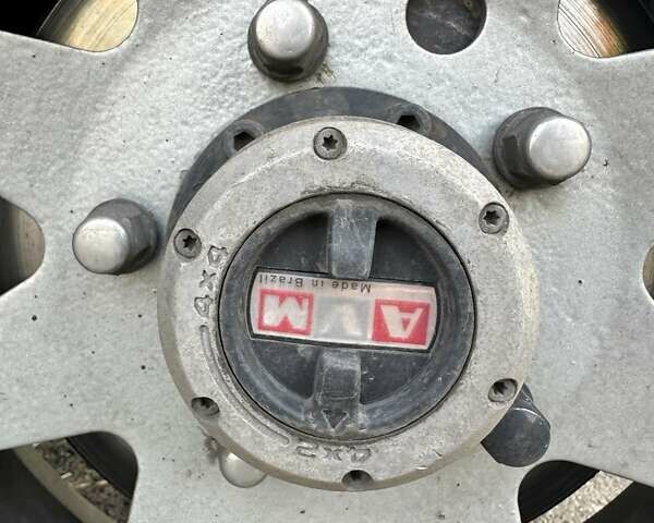Синій Сузукі Джімні, об'ємом двигуна 1.3 л та пробігом 171 тис. км за 9600 $, фото 29 на Automoto.ua