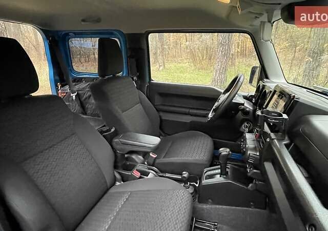 Синий Сузуки Джимни, объемом двигателя 1.46 л и пробегом 49 тыс. км за 22250 $, фото 15 на Automoto.ua