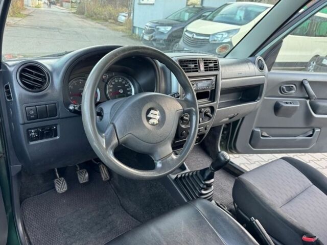 Зеленый Сузуки Джимни, объемом двигателя 0 л и пробегом 180 тыс. км за 2100 $, фото 7 на Automoto.ua