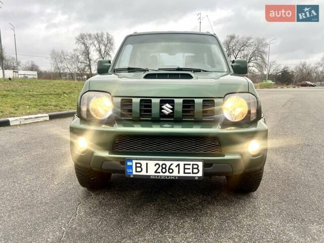 Зелений Сузукі Джімні, об'ємом двигуна 1.33 л та пробігом 112 тис. км за 12500 $, фото 1 на Automoto.ua