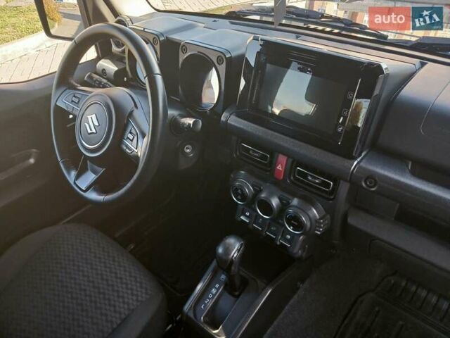 Зеленый Сузуки Джимни, объемом двигателя 1.46 л и пробегом 52 тыс. км за 20990 $, фото 26 на Automoto.ua