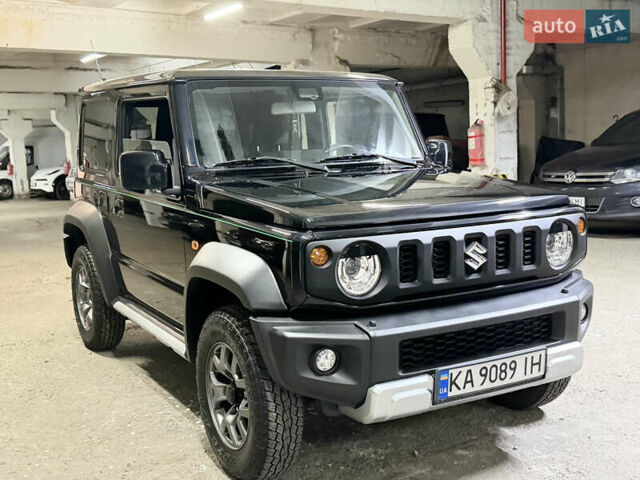 Зеленый Сузуки Джимни, объемом двигателя 1.46 л и пробегом 52 тыс. км за 20990 $, фото 3 на Automoto.ua