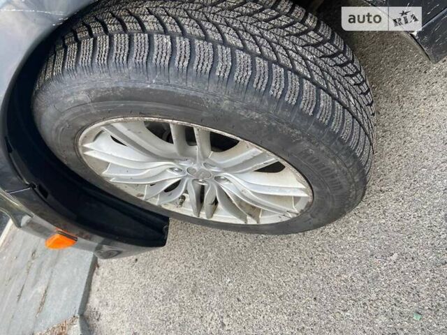 Черный Сузуки Кизаши, объемом двигателя 2.39 л и пробегом 188 тыс. км за 8800 $, фото 12 на Automoto.ua