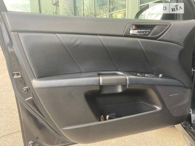 Черный Сузуки Кизаши, объемом двигателя 2.39 л и пробегом 188 тыс. км за 8800 $, фото 17 на Automoto.ua