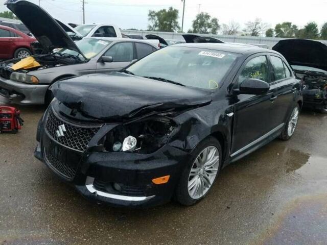 Черный Сузуки Кизаши, объемом двигателя 2.39 л и пробегом 188 тыс. км за 8800 $, фото 48 на Automoto.ua