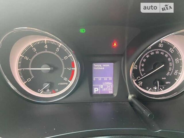 Черный Сузуки Кизаши, объемом двигателя 2.39 л и пробегом 188 тыс. км за 8800 $, фото 23 на Automoto.ua
