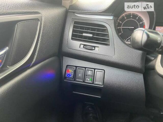 Черный Сузуки Кизаши, объемом двигателя 2.39 л и пробегом 188 тыс. км за 8800 $, фото 22 на Automoto.ua