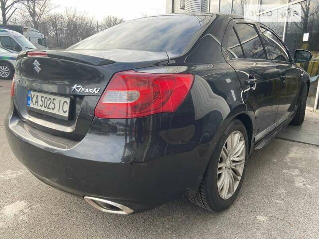 Черный Сузуки Кизаши, объемом двигателя 2.39 л и пробегом 188 тыс. км за 8800 $, фото 33 на Automoto.ua