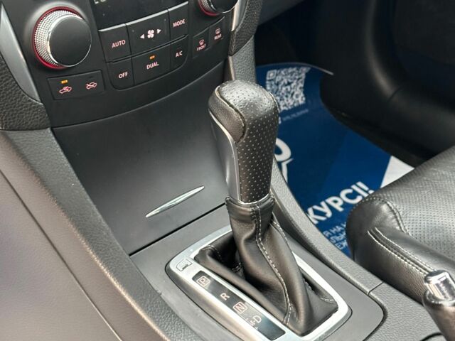 Чорний Сузукі Кізаші, об'ємом двигуна 2.4 л та пробігом 206 тис. км за 6900 $, фото 13 на Automoto.ua