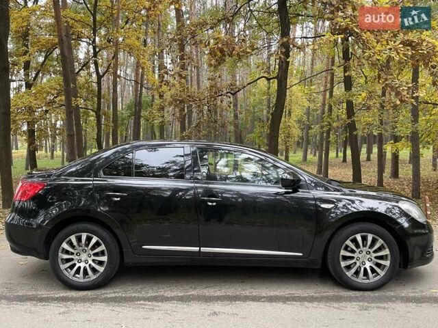 Чорний Сузукі Кізаші, об'ємом двигуна 2.39 л та пробігом 230 тис. км за 6999 $, фото 3 на Automoto.ua