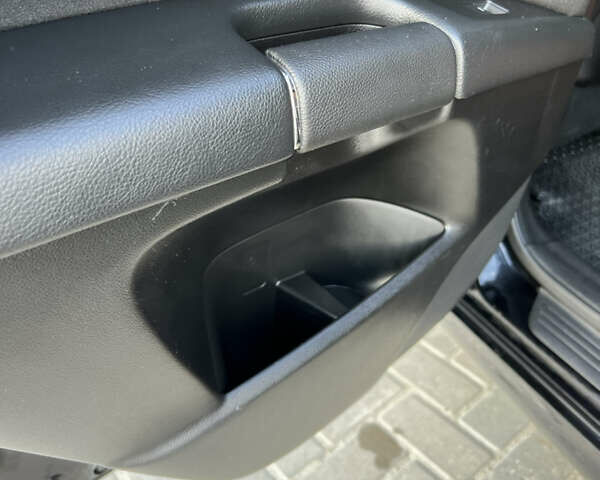 Чорний Сузукі Кізаші, об'ємом двигуна 2.39 л та пробігом 240 тис. км за 7200 $, фото 49 на Automoto.ua