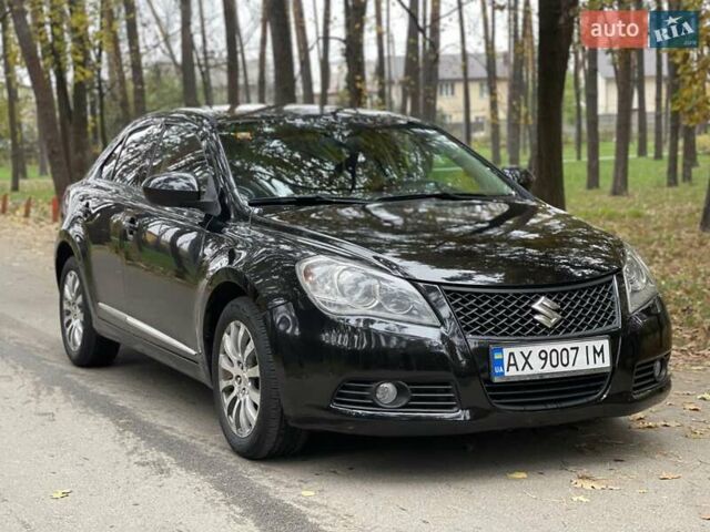 Сузуки Кизаши 2012 в Киеве на Automoto.ua Черный Сузуки Кизаши, объемом двигателя 2.4 л и пробегом 230 тыс. км за 7900 $, фото 2 на Automoto.ua