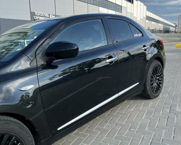 Чорний Сузукі Кізаші, об'ємом двигуна 2.39 л та пробігом 240 тис. км за 7200 $, фото 4 на Automoto.ua