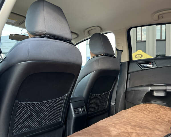 Чорний Сузукі Кізаші, об'ємом двигуна 2.39 л та пробігом 240 тис. км за 7200 $, фото 40 на Automoto.ua