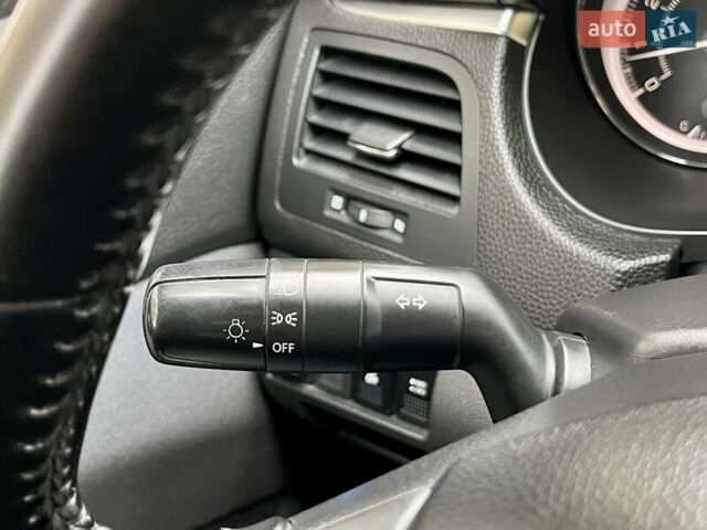 Чорний Сузукі Кізаші, об'ємом двигуна 2.39 л та пробігом 230 тис. км за 6999 $, фото 37 на Automoto.ua