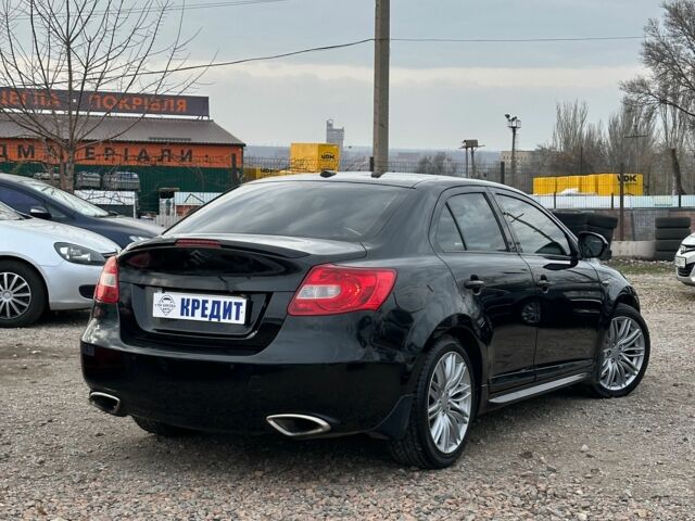 Чорний Сузукі Кізаші, об'ємом двигуна 2.4 л та пробігом 206 тис. км за 6900 $, фото 3 на Automoto.ua