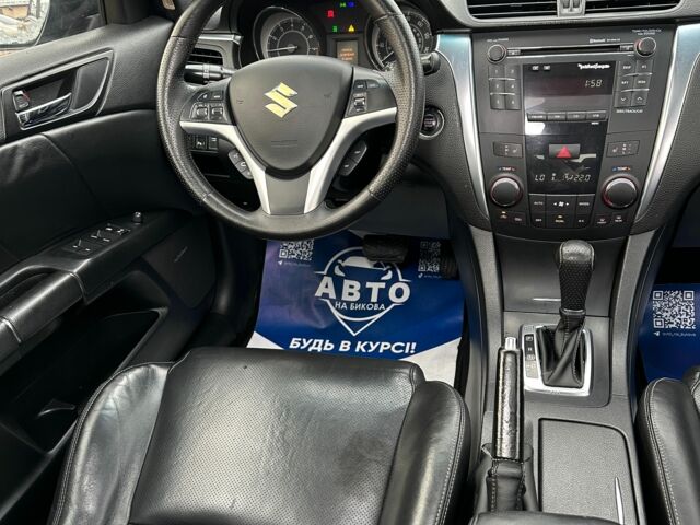 Чорний Сузукі Кізаші, об'ємом двигуна 2.4 л та пробігом 206 тис. км за 6900 $, фото 6 на Automoto.ua