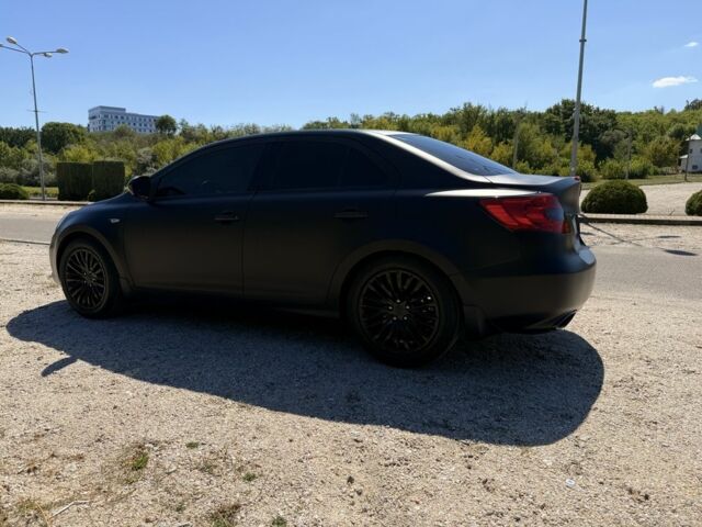 Черный Сузуки Кизаши, объемом двигателя 2.4 л и пробегом 192 тыс. км за 8700 $, фото 15 на Automoto.ua