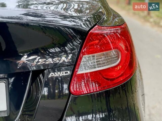 Чорний Сузукі Кізаші, об'ємом двигуна 2.39 л та пробігом 230 тис. км за 6999 $, фото 14 на Automoto.ua