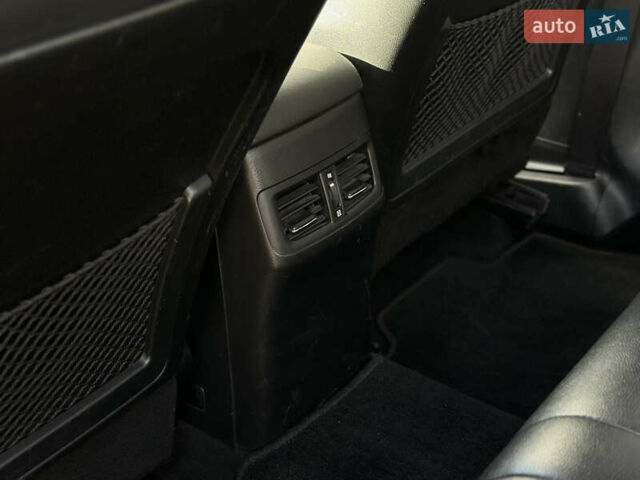 Сузуки Кизаши 2010 в Львове на Automoto.ua Серый Сузуки Кизаши, объемом двигателя 2.39 л и пробегом 202 тыс. км за 8199 $, фото 44 на Automoto.ua