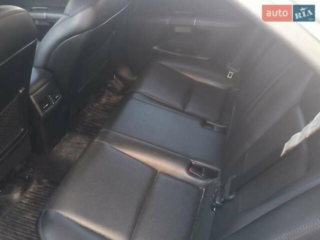 Серый Сузуки Кизаши, объемом двигателя 2.39 л и пробегом 63 тыс. км за 10590 $, фото 8 на Automoto.ua