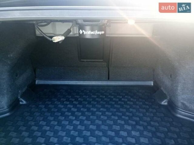 Сірий Сузукі Кізаші, об'ємом двигуна 2.39 л та пробігом 159 тис. км за 8350 $, фото 14 на Automoto.ua