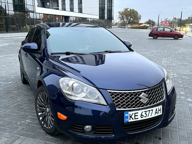 Синій Сузукі Кізаші, об'ємом двигуна 2.4 л та пробігом 220 тис. км за 6999 $, фото 5 на Automoto.ua
