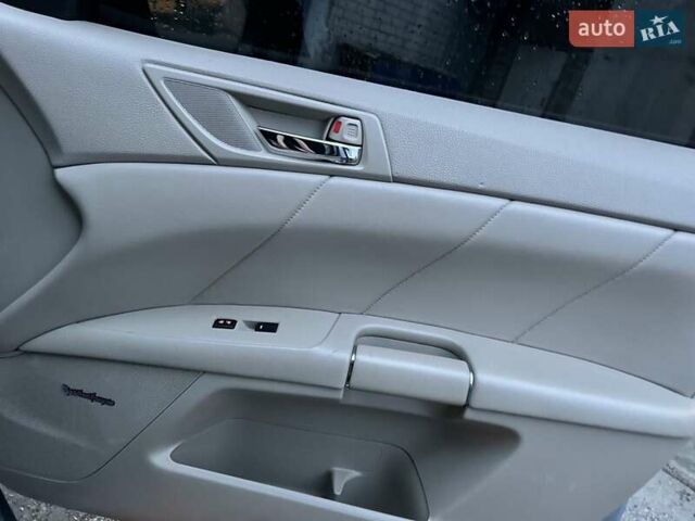 Синий Сузуки Кизаши, объемом двигателя 2.39 л и пробегом 278 тыс. км за 8500 $, фото 10 на Automoto.ua