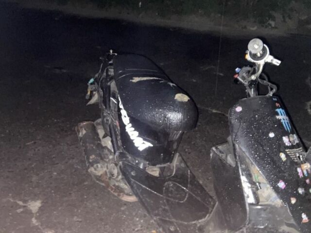 Сузуки Летс 2, объемом двигателя 50 л и пробегом 0 тыс. км за 171 $, фото 1 на Automoto.ua