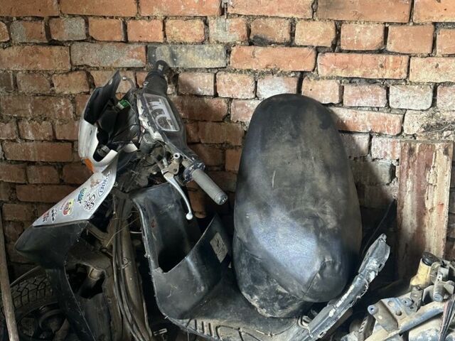Сузуки Летс 2, объемом двигателя 49 л и пробегом 0 тыс. км за 100 $, фото 1 на Automoto.ua