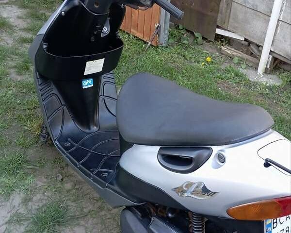 Серый Сузуки Летс 2, объемом двигателя 0.49 л и пробегом 1 тыс. км за 400 $, фото 2 на Automoto.ua