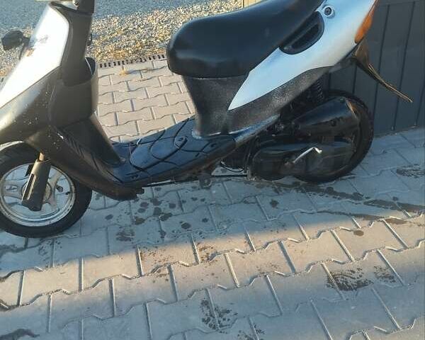 Сузуки Летс 2 2001 в Тернополе на Automoto.ua Серый Сузуки Летс 2, объемом двигателя 0.49 л и пробегом 1 тыс. км за 150 $, фото 3 на Automoto.ua