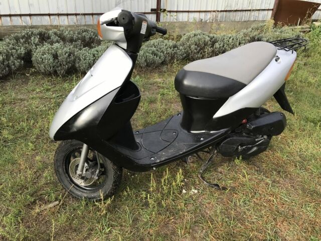 Сузуки Летс 3 2010 в Обухове на Automoto.ua Сузуки Летс 3, объемом двигателя 50 л и пробегом 0 тыс. км за 290 $, фото 1 на Automoto.ua