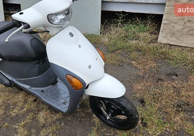 Сузуки Летс 4 2014 в Николаеве на Automoto.ua Сузуки Летс 4, объемом двигателя 0 л и пробегом 2 тыс. км за 650 $, фото 6 на Automoto.ua