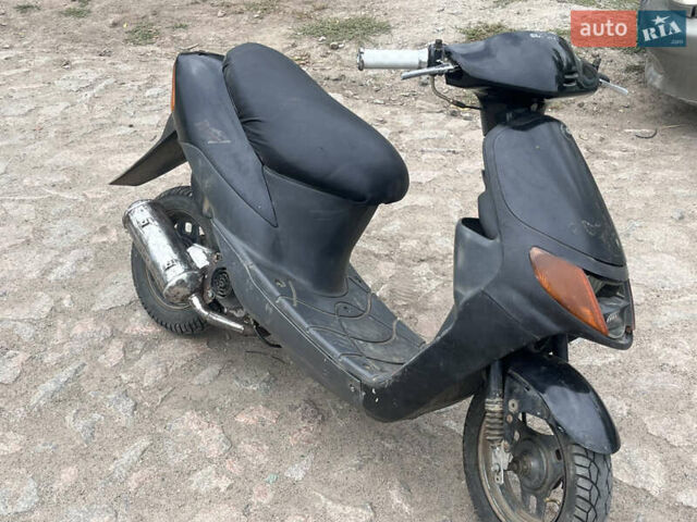 Черный Сузуки Летс, объемом двигателя 0.05 л и пробегом 722 тыс. км за 144 $, фото 1 на Automoto.ua