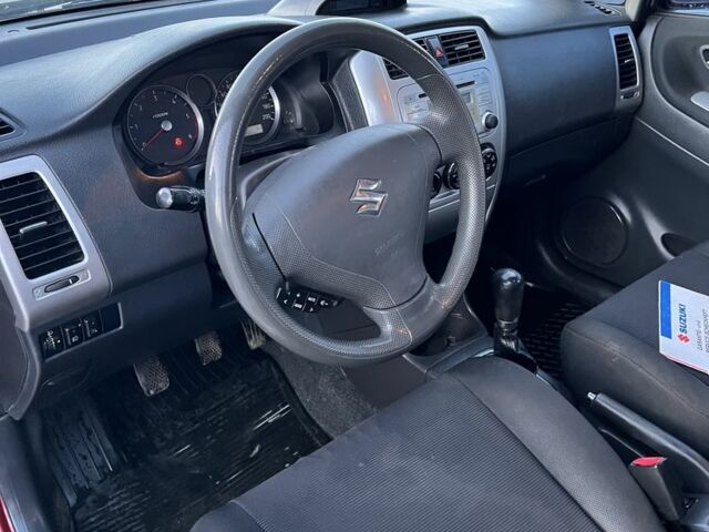 Червоний Сузукі Ліана, об'ємом двигуна 1.4 л та пробігом 235 тис. км за 3150 $, фото 2 на Automoto.ua