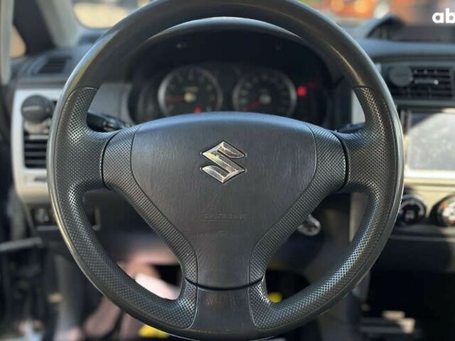 Сузукі Ліана, об'ємом двигуна 1.6 л та пробігом 216 тис. км за 3300 $, фото 15 на Automoto.ua