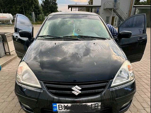 Сузуки Лиана, объемом двигателя 1.6 л и пробегом 237 тыс. км за 3900 $, фото 1 на Automoto.ua