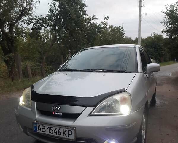 Серый Сузуки Лиана, объемом двигателя 1.6 л и пробегом 140 тыс. км за 4500 $, фото 2 на Automoto.ua