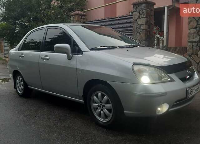 Серый Сузуки Лиана, объемом двигателя 1.6 л и пробегом 140 тыс. км за 4500 $, фото 4 на Automoto.ua