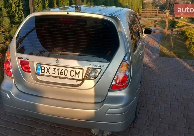 Серый Сузуки Лиана, объемом двигателя 1.59 л и пробегом 165 тыс. км за 4600 $, фото 18 на Automoto.ua