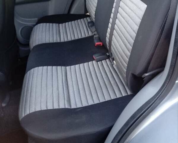 Серый Сузуки Лиана, объемом двигателя 1.59 л и пробегом 208 тыс. км за 7850 $, фото 15 на Automoto.ua