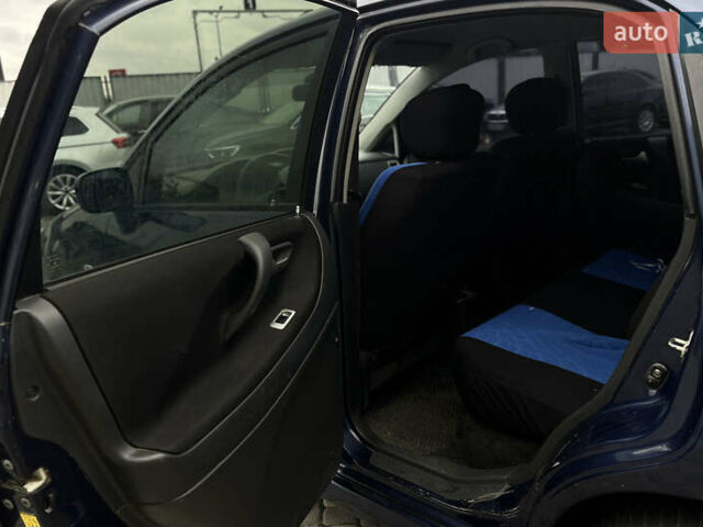 Сузуки Лиана 2006 в Мукачеве на Automoto.ua Синий Сузуки Лиана, объемом двигателя 1.59 л и пробегом 168 тыс. км за 4990 $, фото 13 на Automoto.ua