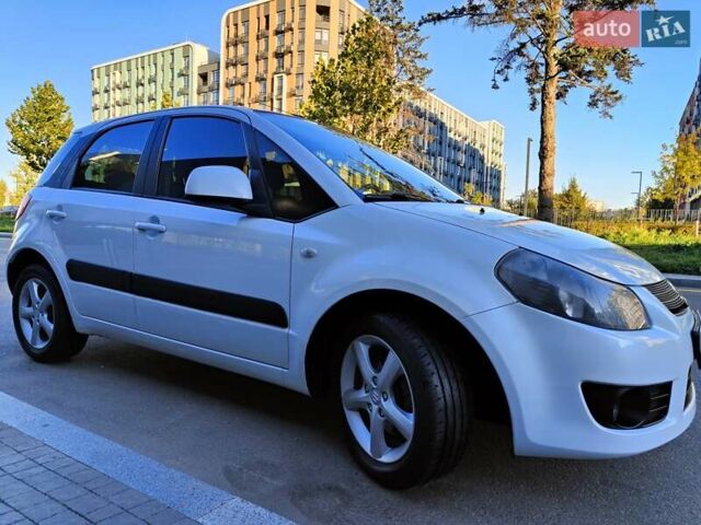 Белый Сузуки СХ4, объемом двигателя 1.6 л и пробегом 192 тыс. км за 5990 $, фото 28 на Automoto.ua