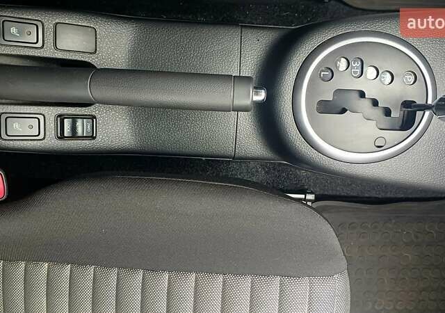 Белый Сузуки СХ4, объемом двигателя 1.6 л и пробегом 98 тыс. км за 11000 $, фото 11 на Automoto.ua