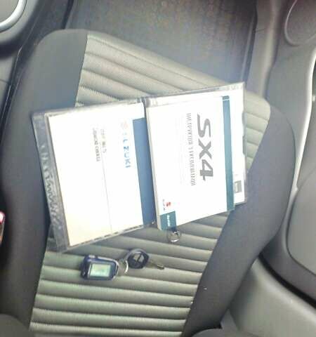 Белый Сузуки СХ4, объемом двигателя 1.6 л и пробегом 98 тыс. км за 11000 $, фото 10 на Automoto.ua