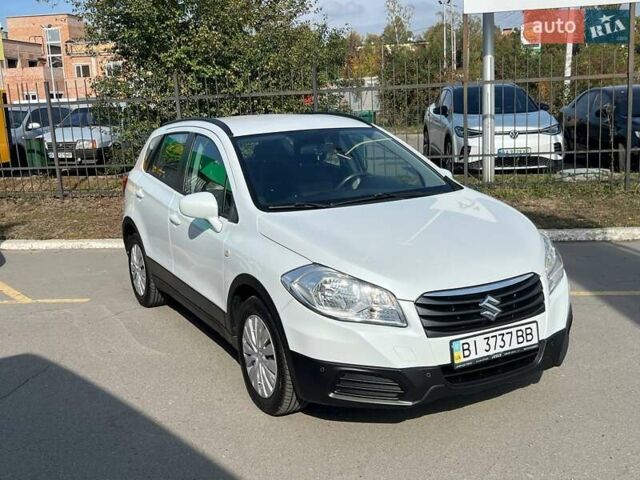 Сузуки СХ4 2014 в Полтаве на Automoto.ua Белый Сузуки СХ4, объемом двигателя 1.59 л и пробегом 114 тыс. км за 12900 $, фото 3 на Automoto.ua