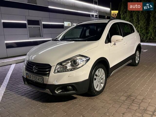 Белый Сузуки СХ4, объемом двигателя 1.59 л и пробегом 70 тыс. км за 14900 $, фото 1 на Automoto.ua