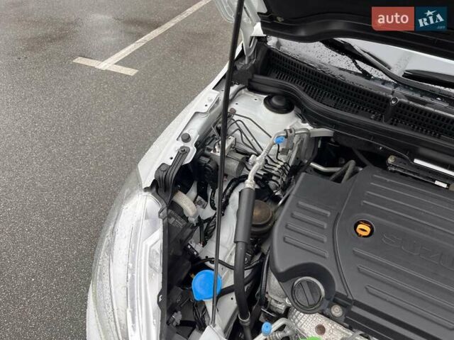 Білий Сузукі СХ4, об'ємом двигуна 1.59 л та пробігом 70 тис. км за 14700 $, фото 36 на Automoto.ua