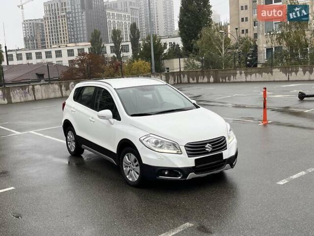 Білий Сузукі СХ4, об'ємом двигуна 1.59 л та пробігом 70 тис. км за 14700 $, фото 3 на Automoto.ua